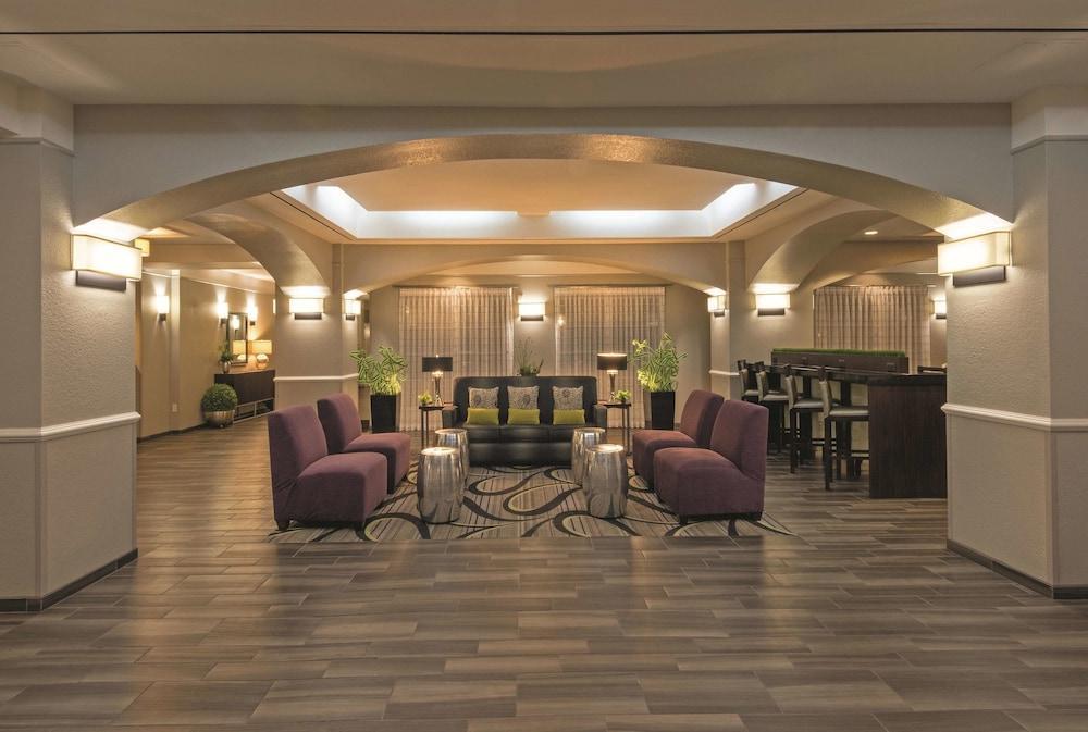 מלון La Quinta By Wyndham San Antonio Airport מראה חיצוני תמונה