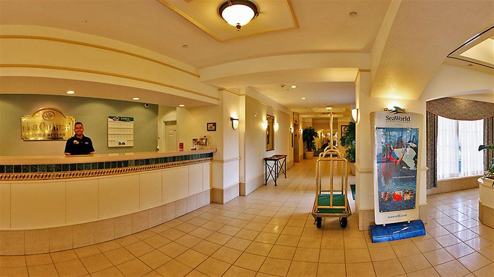מלון La Quinta By Wyndham San Antonio Airport מראה חיצוני תמונה