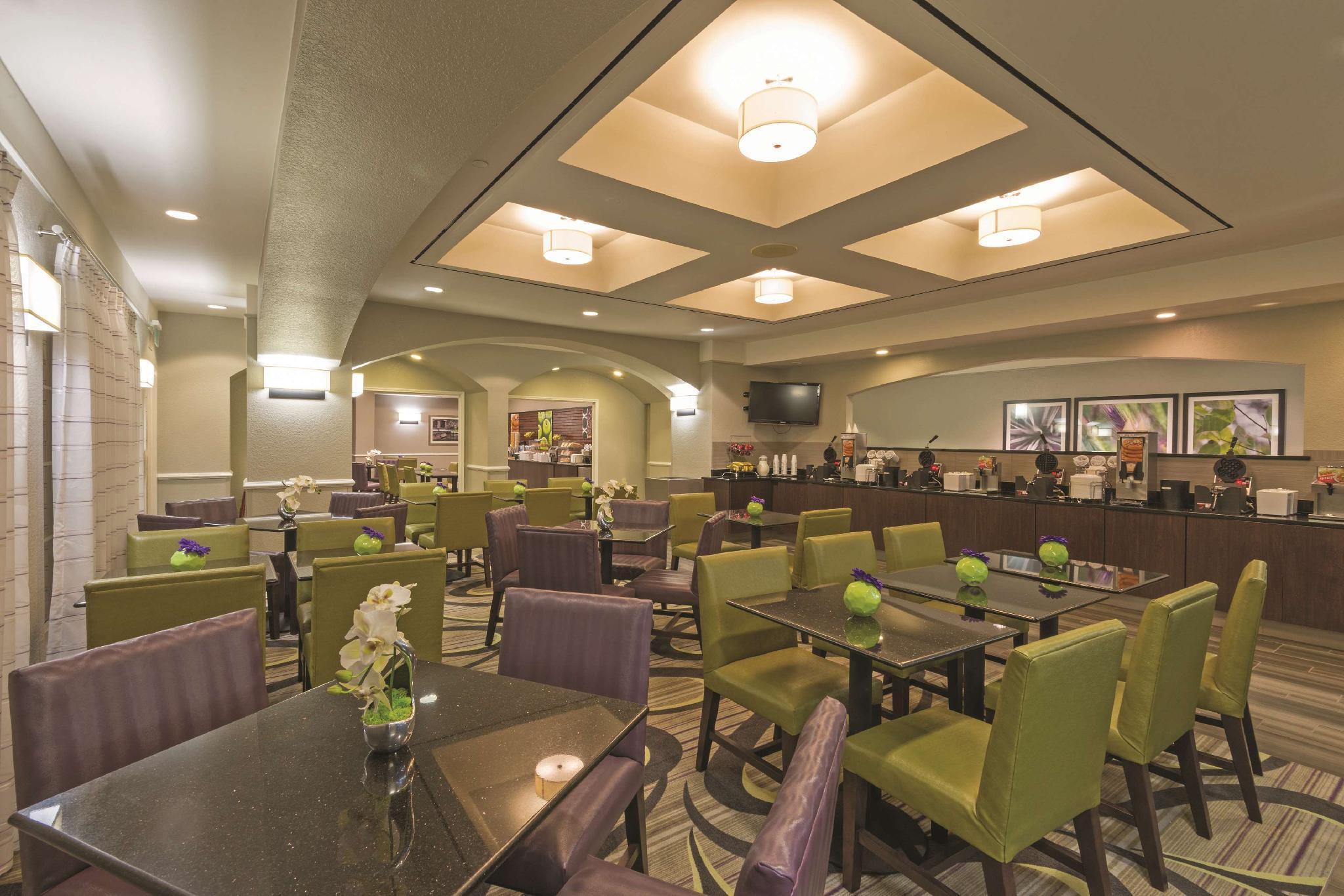 מלון La Quinta By Wyndham San Antonio Airport מראה חיצוני תמונה