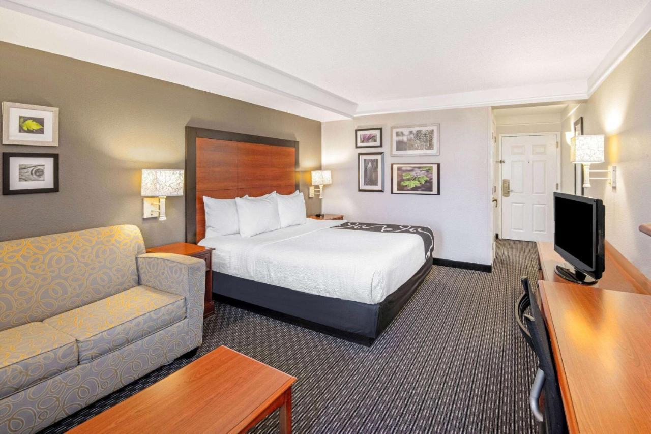 מלון La Quinta By Wyndham San Antonio Airport מראה חיצוני תמונה