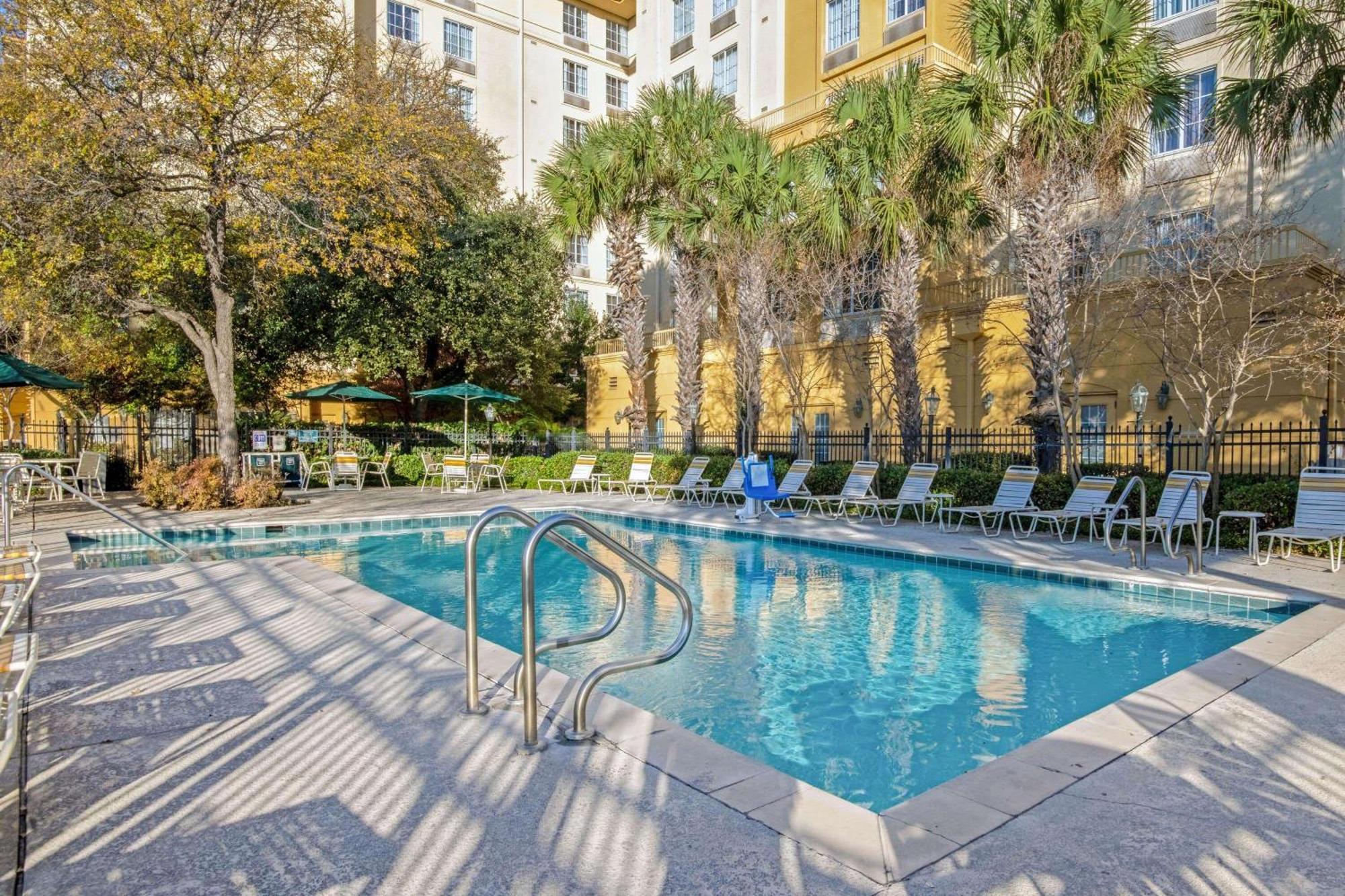 מלון La Quinta By Wyndham San Antonio Airport מראה חיצוני תמונה